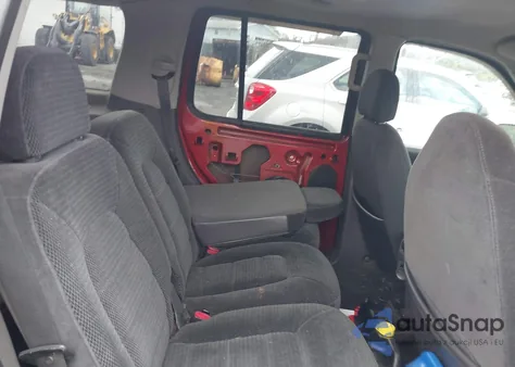 2002 Ford Explorer Xlt from USA, damaged, VIN 1FMZU73E12UA68584